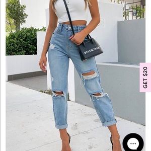 White fox boutique  Love stoned boyfriend jeans